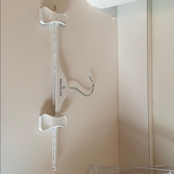 Sale - Picture 2 of 4